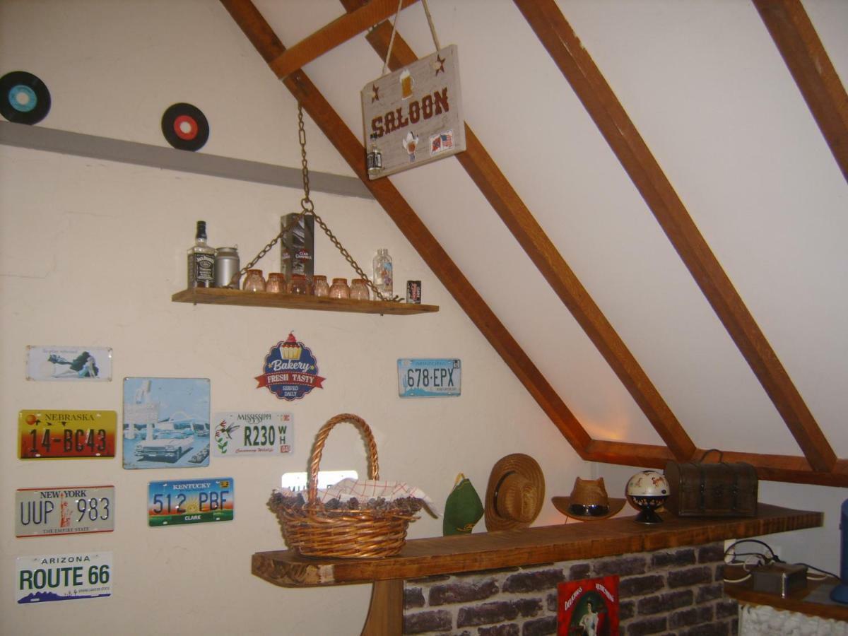 Chambre Campagnarde Du Gres Rouge De Beauval Exteriör bild